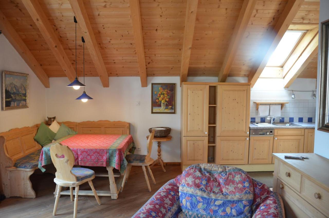 Апартаменты Haus Enzian Зеефельд в Тироле Экстерьер фото