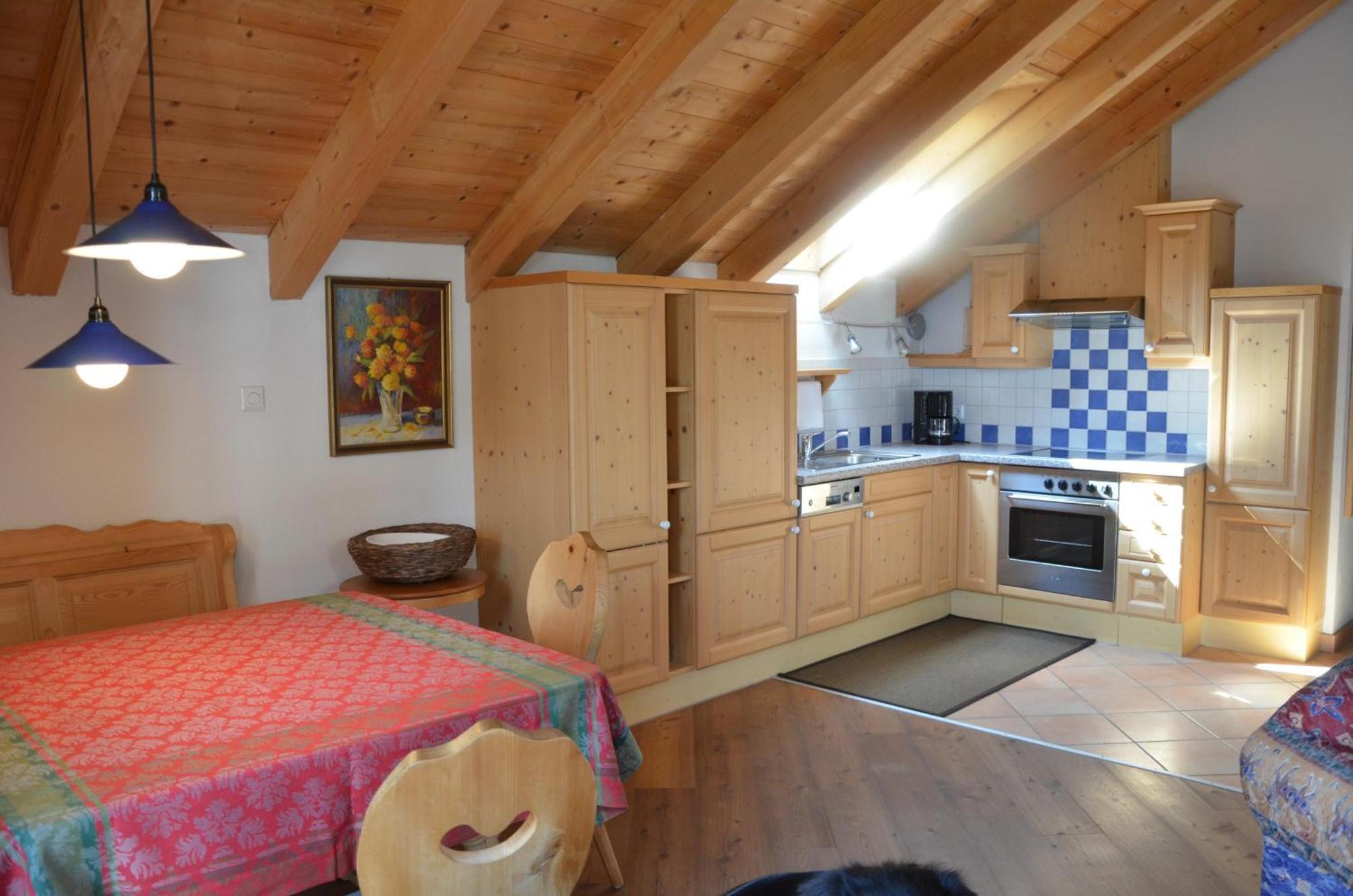 Апартаменты Haus Enzian Зеефельд в Тироле Экстерьер фото